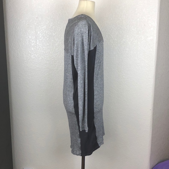 A|X Armani Exchange Gray Tunic Top Shirt ((small)) - Picture 2 of 6